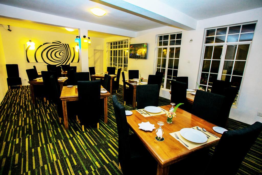 La Cottage Boutique Hotel & Restaurant Nuwara Eliya Esterno foto