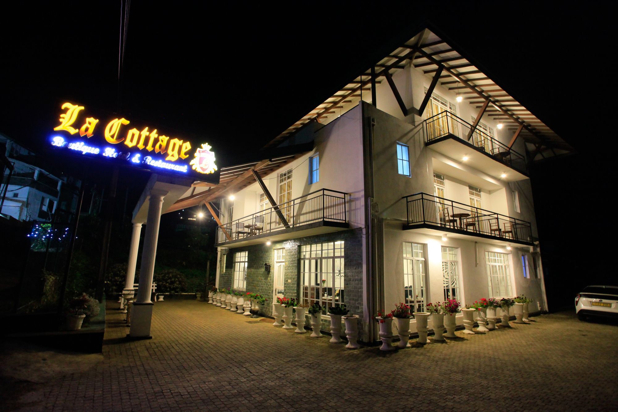 La Cottage Boutique Hotel & Restaurant Nuwara Eliya Esterno foto
